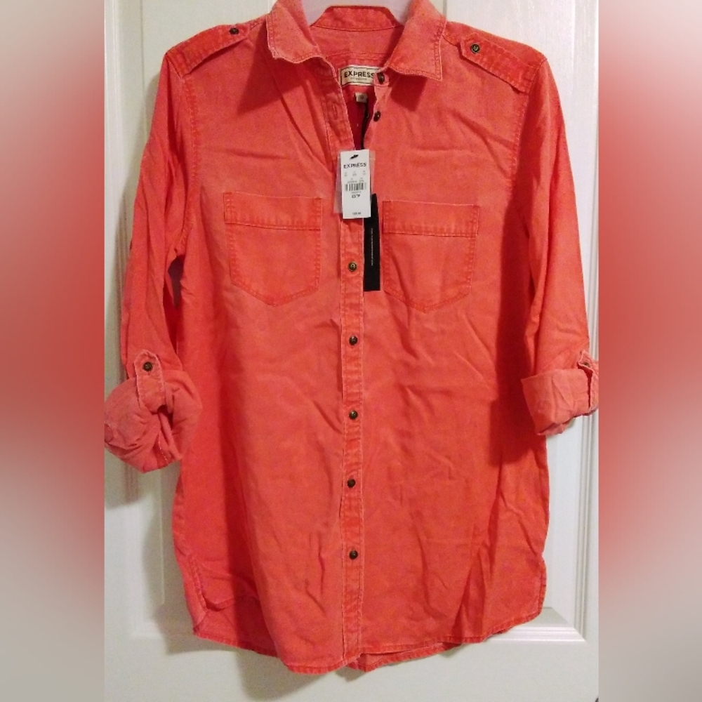 New Express Boyfriend Fit Button Up Top